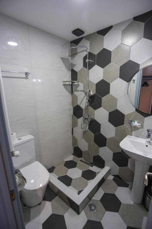 Hotel Inside Kazbegi 외부 사진