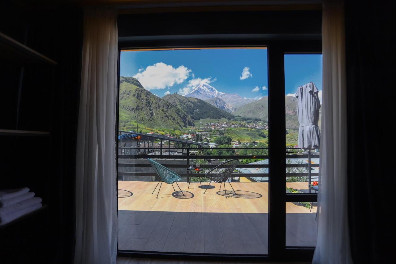 Hotel Inside Kazbegi 외부 사진