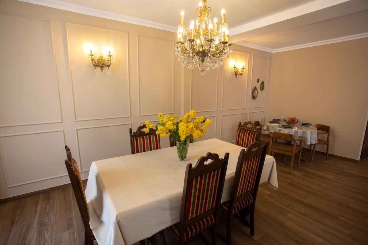 Hotel Inside Kazbegi 외부 사진